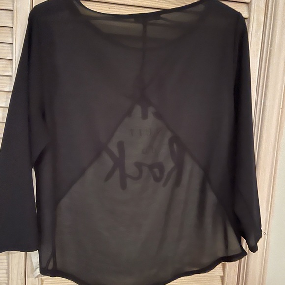 Zara Collection polyester blouse - Picture 2 of 3